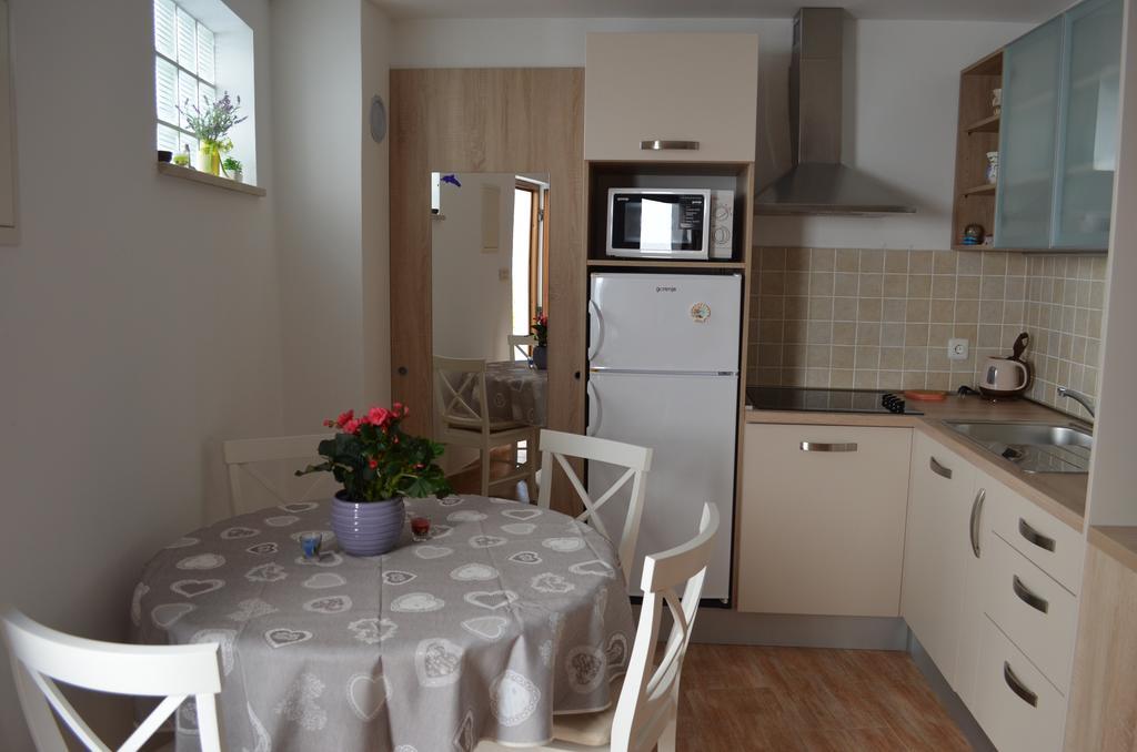 Apartments Lora Baška Dış mekan fotoğraf